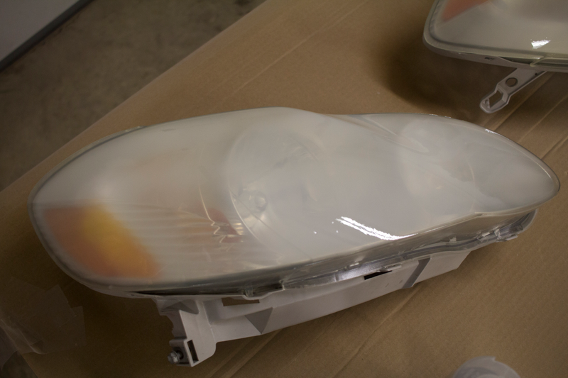 Illustration for article titled Weekend Project: Headlight Restoration